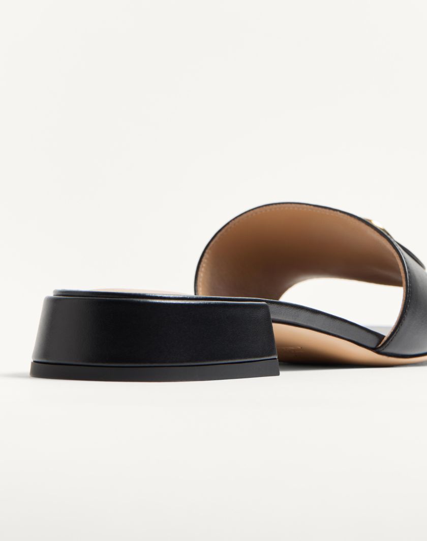 VLOGO SIGNATURE SLIDE SANDAL IN CALFSKIN 20MM - Image 2